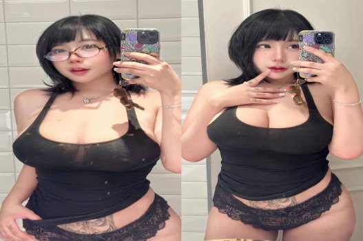 Mông lớn quá, làm thằng bạn sướng cặc